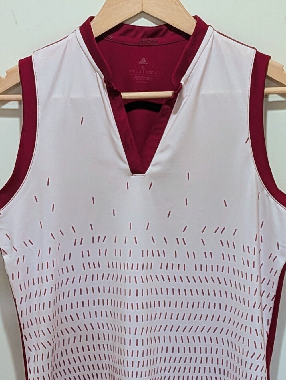 GUC Adidas S Sport Performance Gradient Sleeveless Polo Shirt - Picture 2 of 7